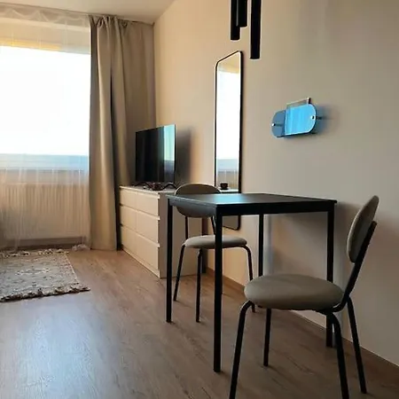 Apartamento Small Cozy Apartment, Coffee And Parking Free *